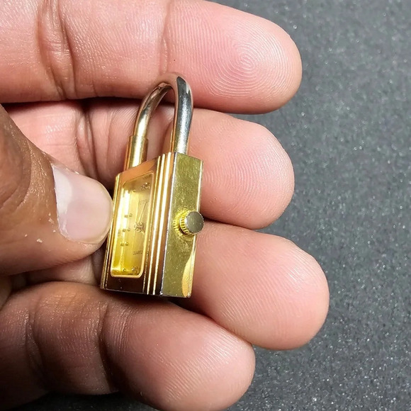 Futura Quartz Clock Watch Pendant Gold Tone Working Diamond Accent - Picture 4 of 8